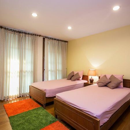 Chan Guest Villa Bangkok Luaran gambar