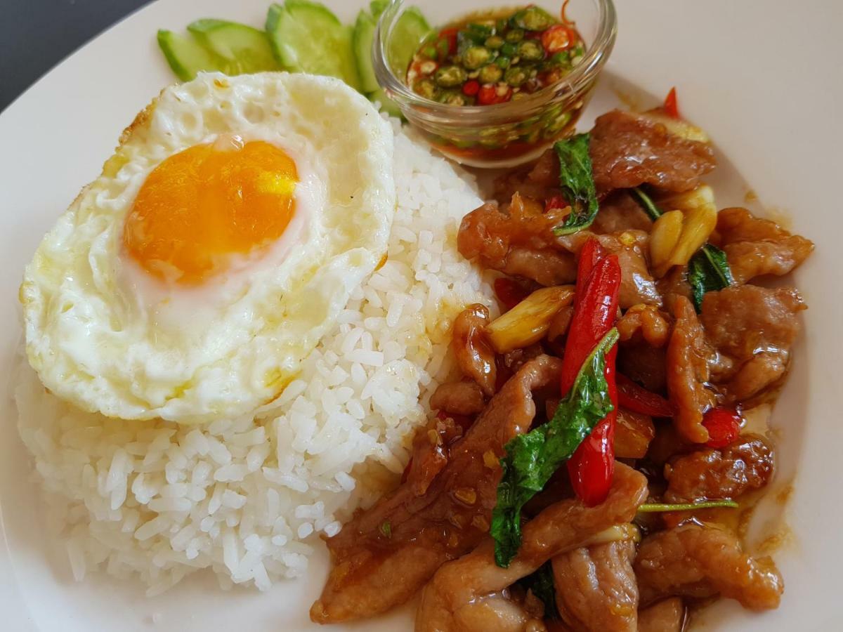 Chan Guest Villa Bangkok Luaran gambar