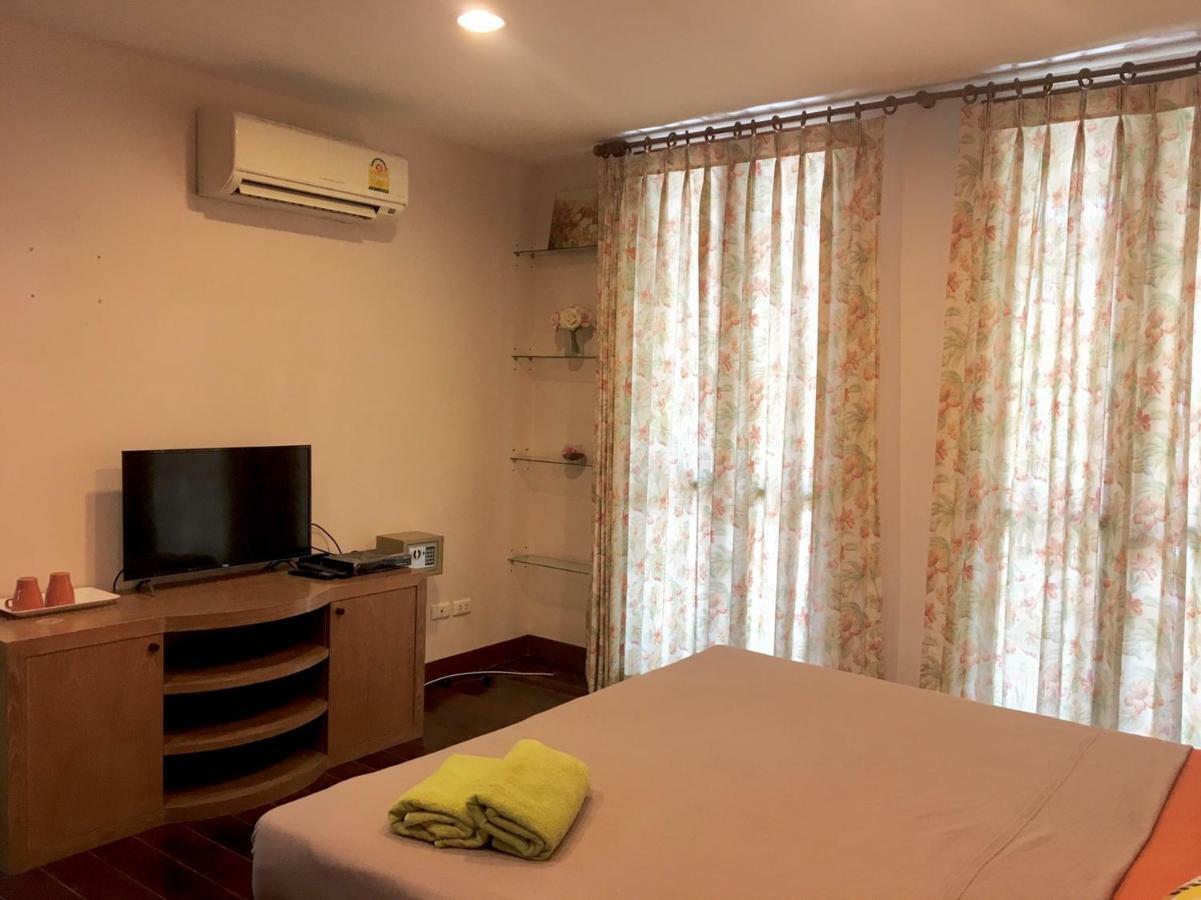 Chan Guest Villa Bangkok Luaran gambar